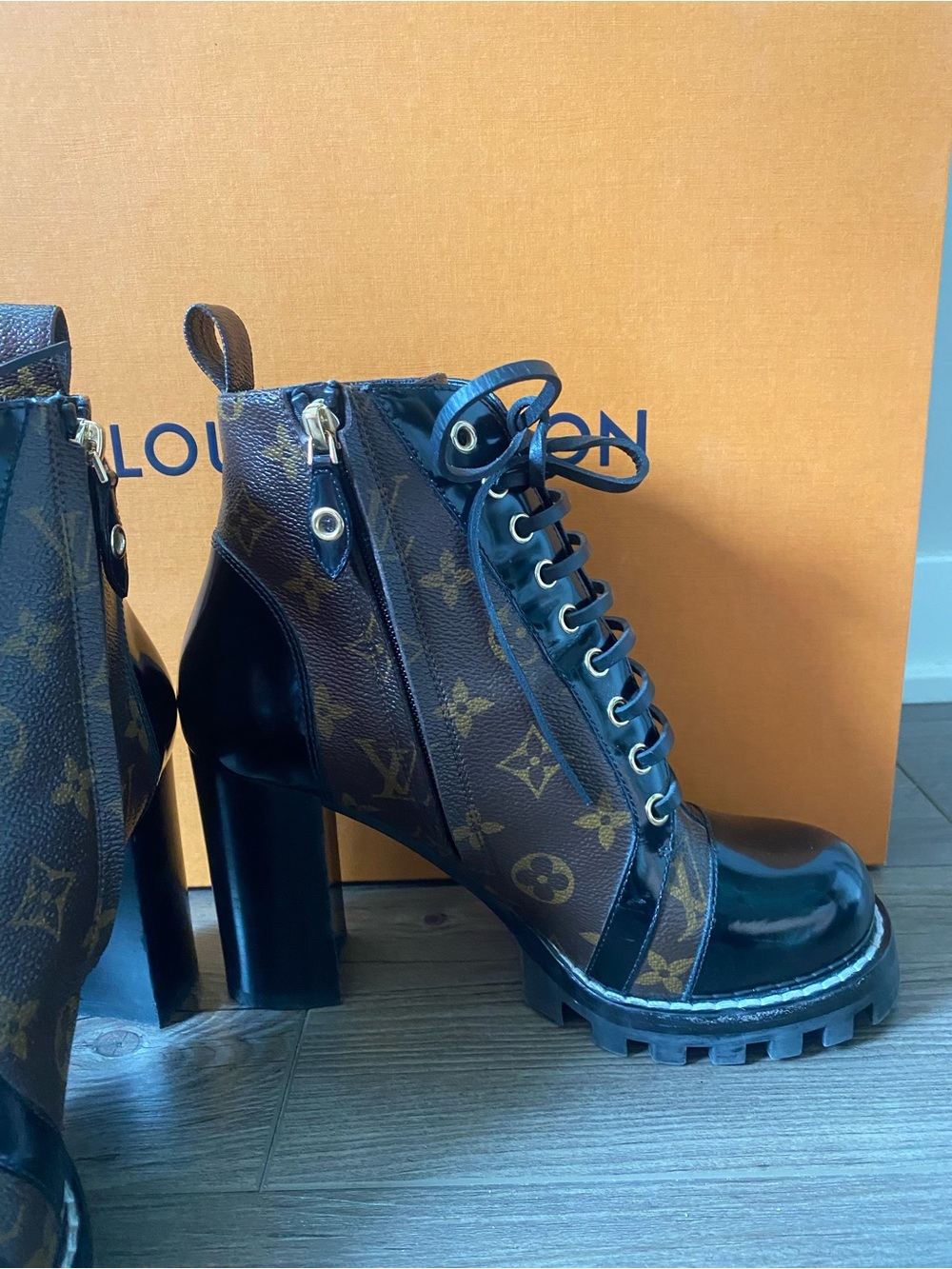 Louis Vuitton Laureate Combat Boots Monogram Canvas Black Leather Size 38.5 Auth - Picture 9 of 16